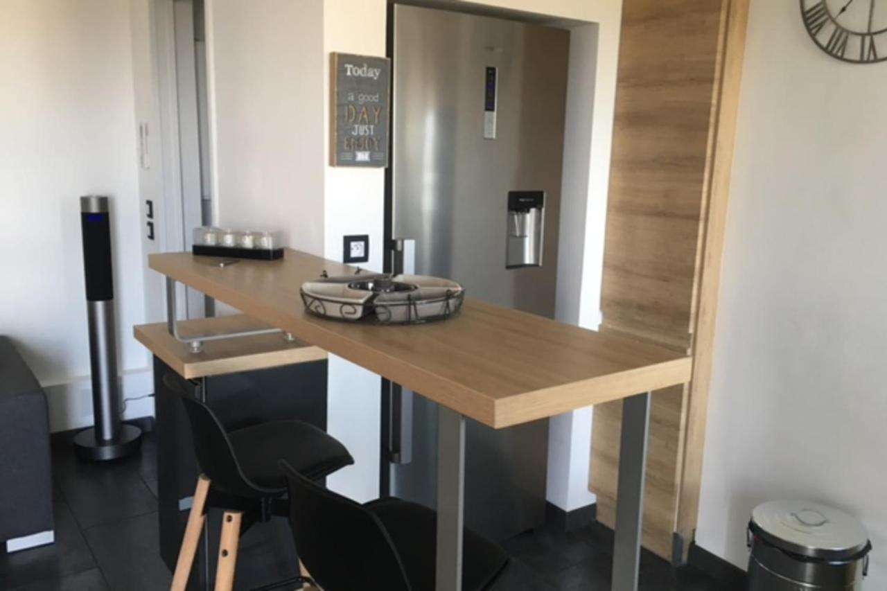 Cosy 42M With Balcony Nice View And Wifi Cannes Luaran gambar